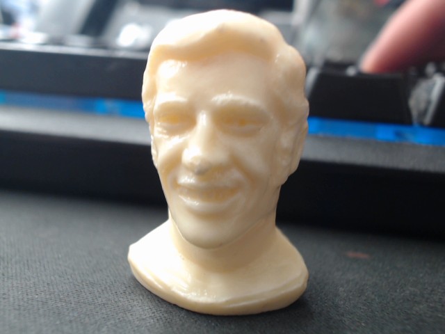 Colgate hockey head patelle