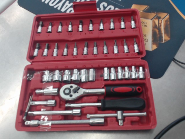 Petit box de 46p doutils