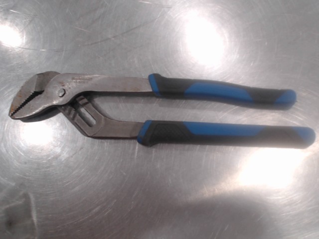 Tongue & groove pliers
