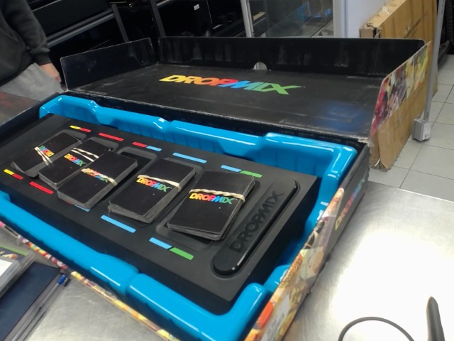 Dropmix dans la boite avec batterie