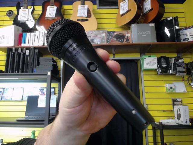Microphone