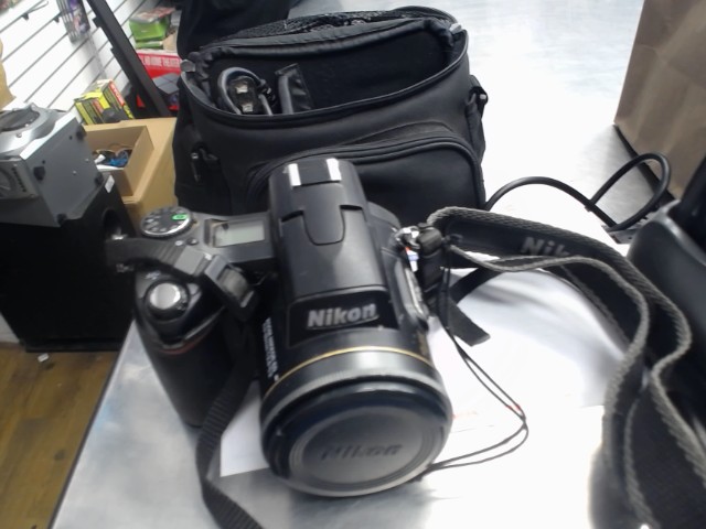 Appareil photo nikon 8.9-89mm