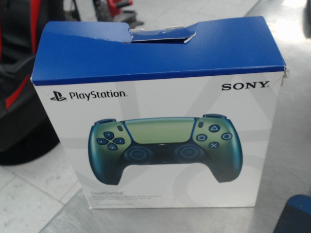 Manette ps5 verte dans boite
