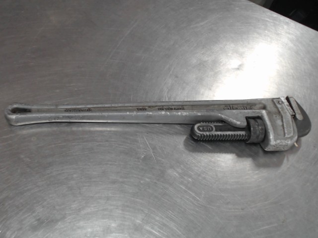 Pipe wrench aluminium 24