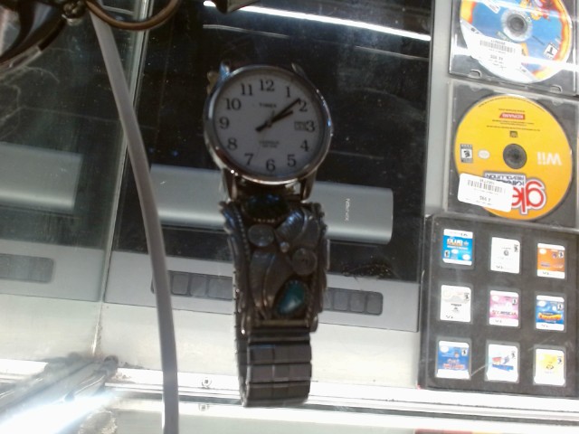 Montre timex av strap argent