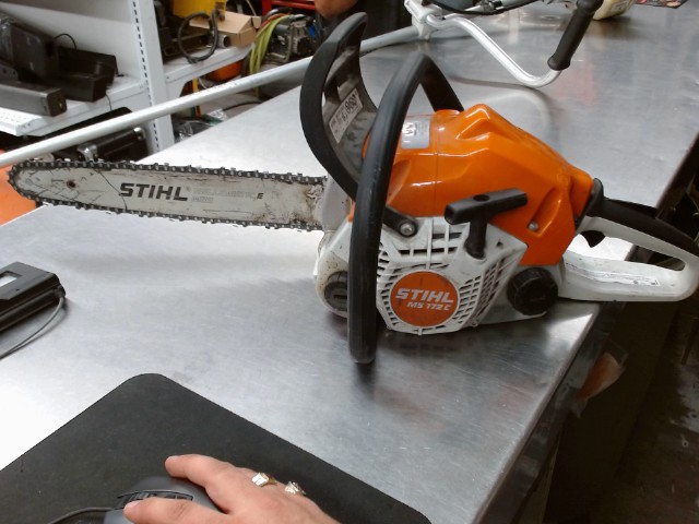 Chainsaw stihl 172c