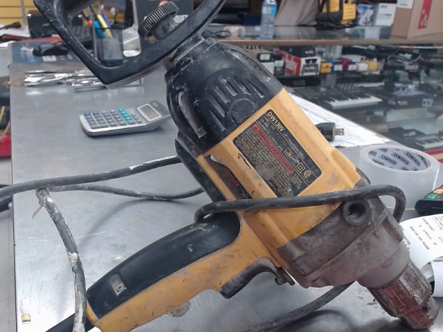 Drill pour ciment