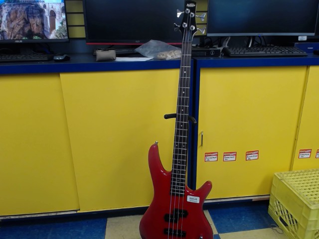 Bass rouge sans case