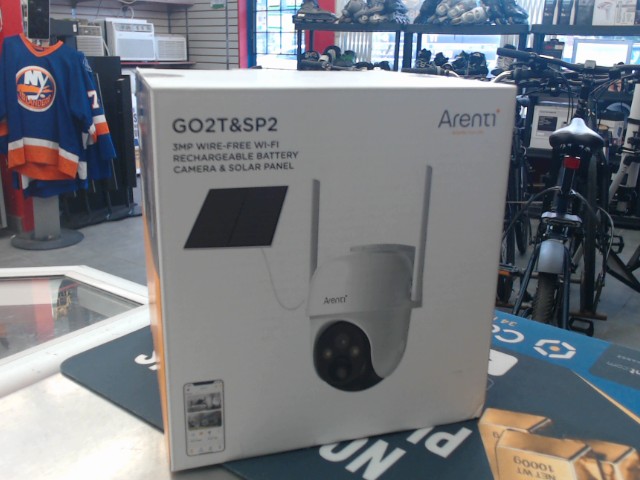 Camera and solar panel wifi brand new