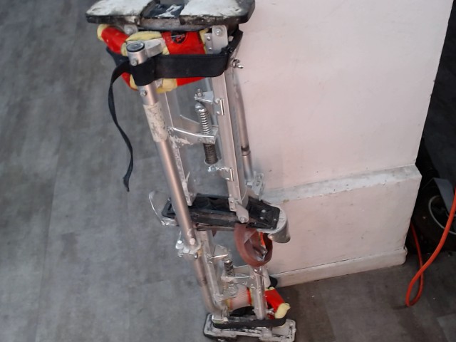 Bequille de construction