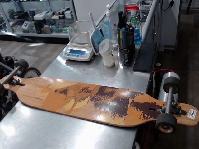 Longboard / bambou / motif bois