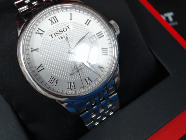 Montre automatique avec boites