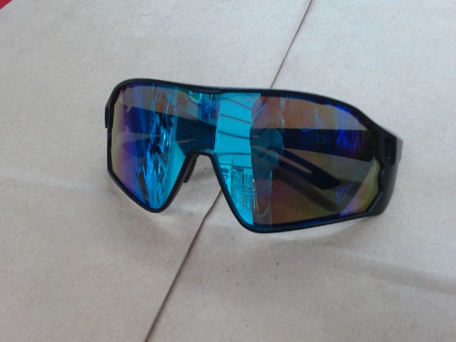 Lunette de soleil