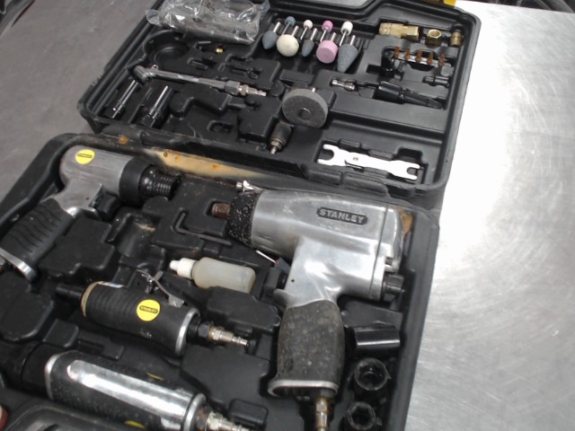 Kit doutil a air 61morceau(case)