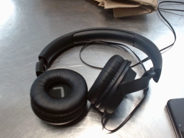 Casque aux jbl