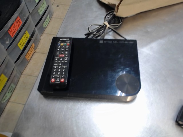 Lecteur dvd blu ray + fil + man