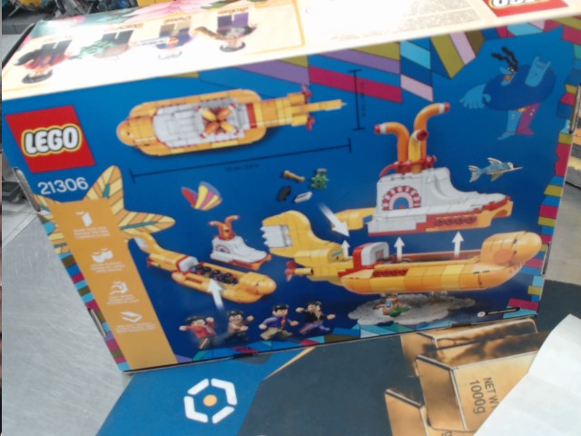 Beatles yellow submarine lego new