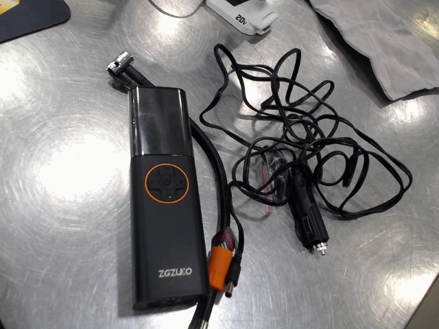 Tire inflator