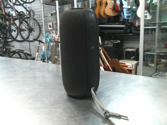Speaker blutooth monster noir