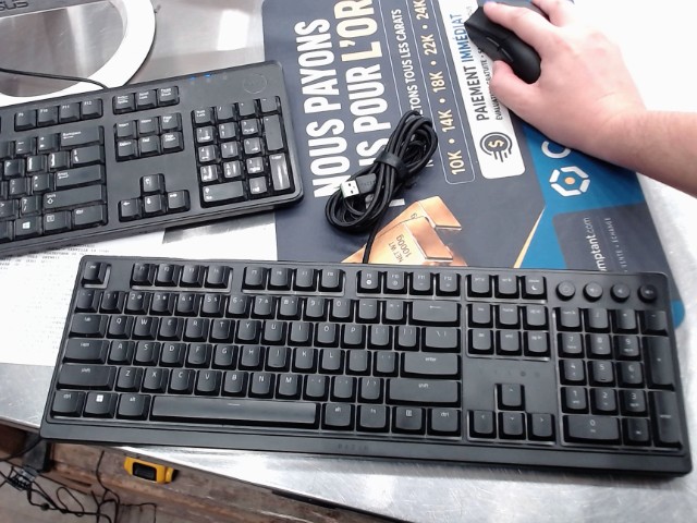 Clavier rgb a fil