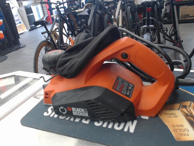 Raboteuse orange