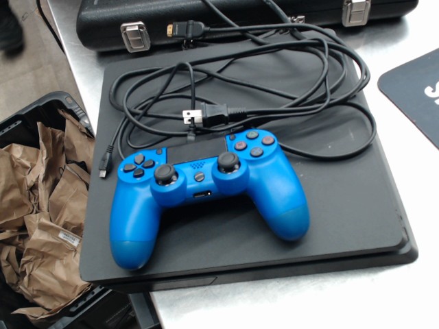 Console ps4 manette bleu et fils