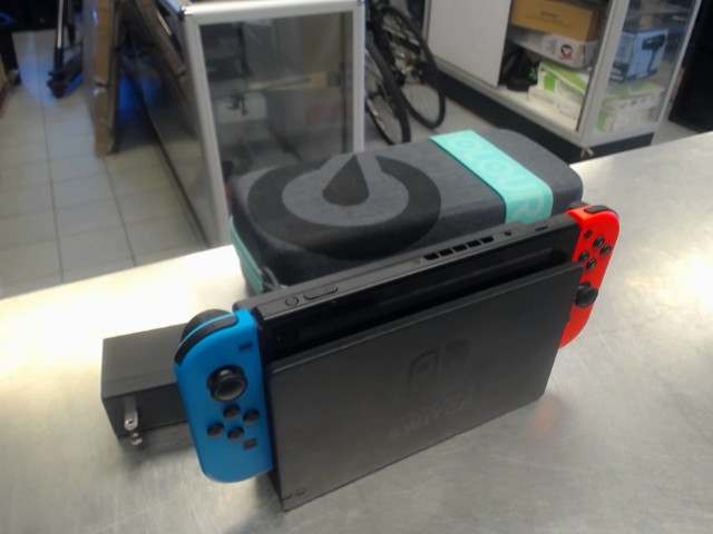 Console switch neon + dock + charg