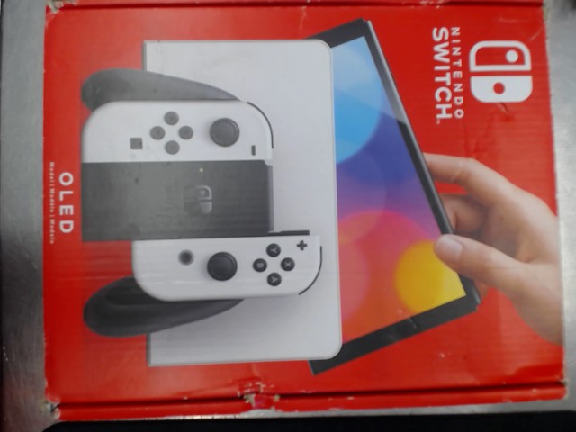 Nintendo switch oled en boite