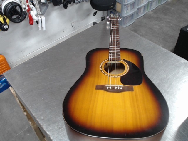 Guitare accoustique