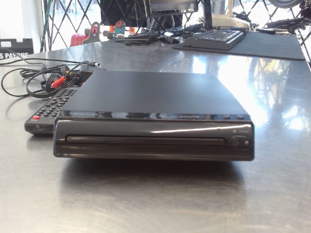 Lecteur dvd + manette