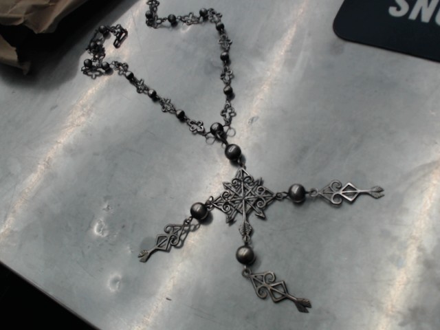 Silver long chain like with silve balls