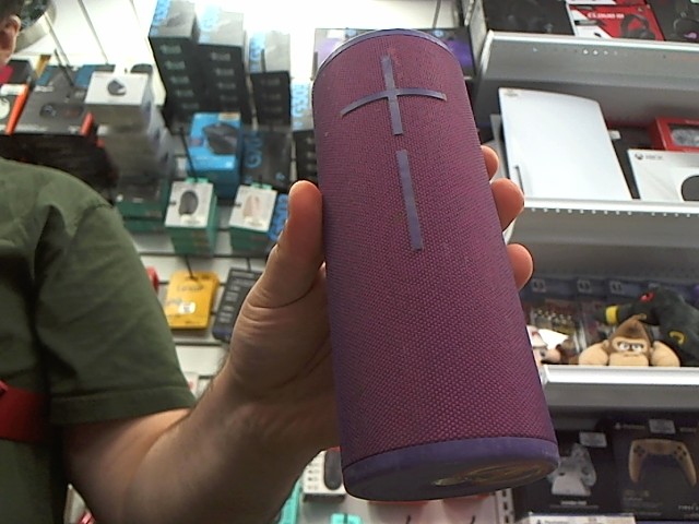 Speaker ultimate ears