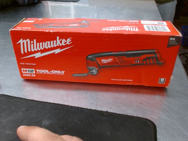 Oscilateur milwaukee