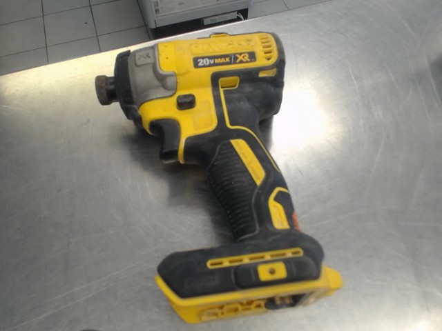 Impact dewalt