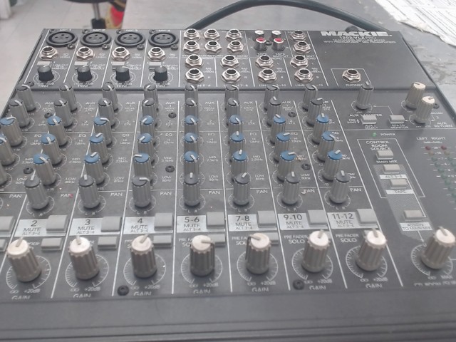 Mixer avec cable
