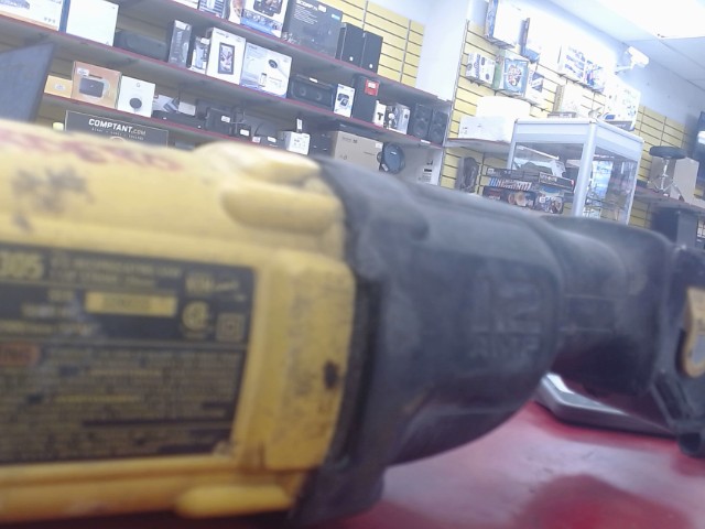 Corded reciprocating saw tool