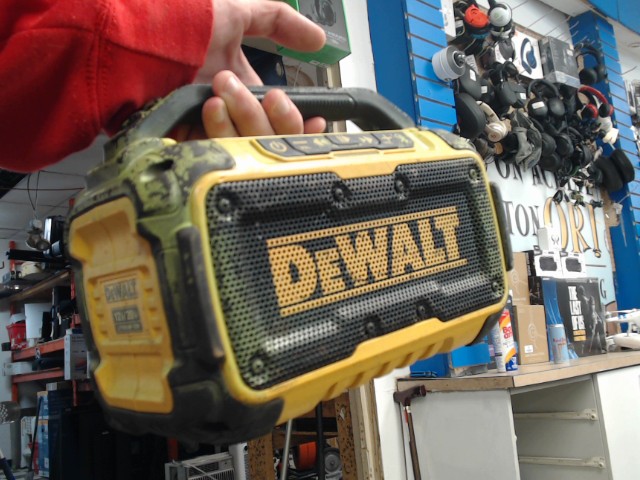 Radio chantier paint vert