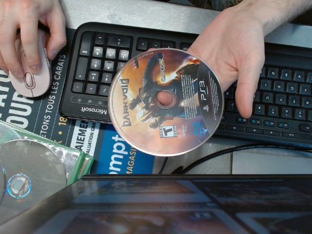 Disc seul dark void ps3
