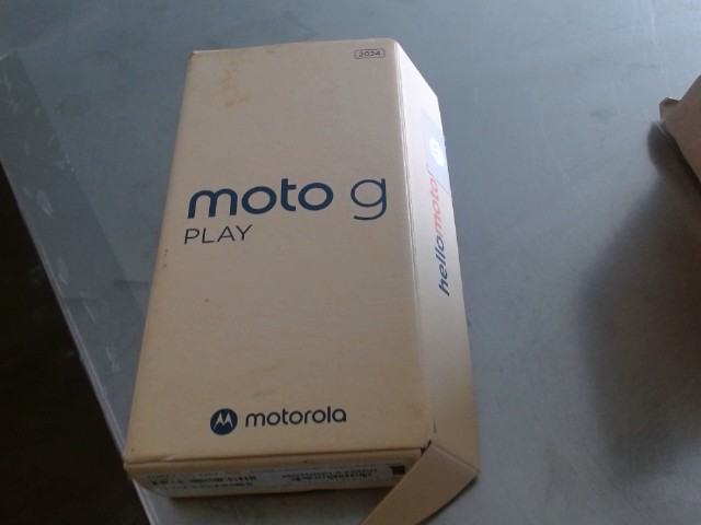 Motorola g play 2024 dans sa boite