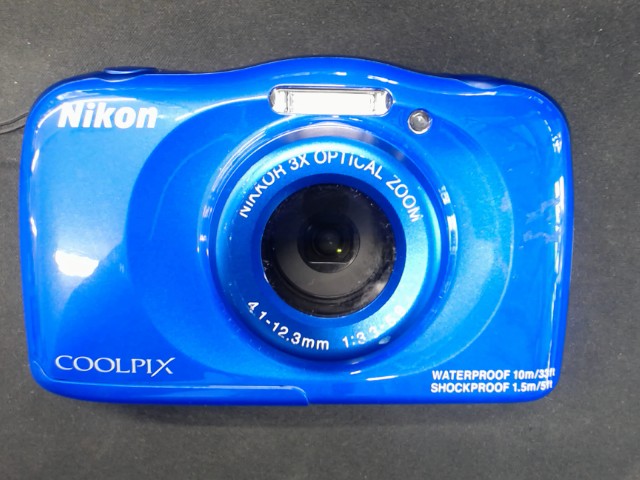 Nikon coolpix s33