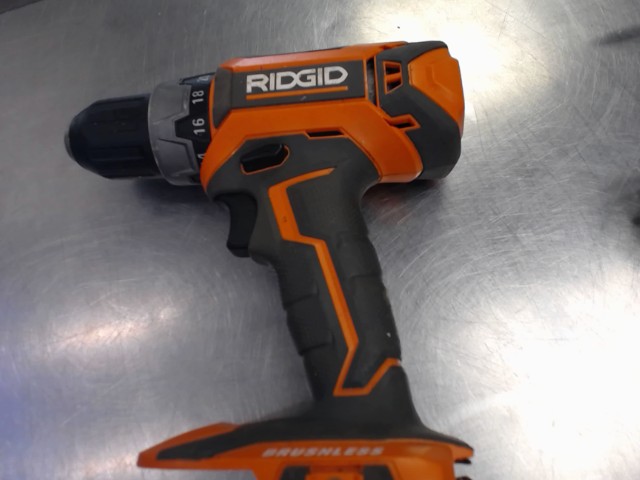 Drill ridgid 18v tool only