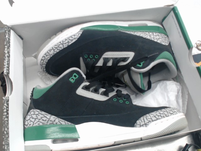 Jordan 3 retro pine green +box