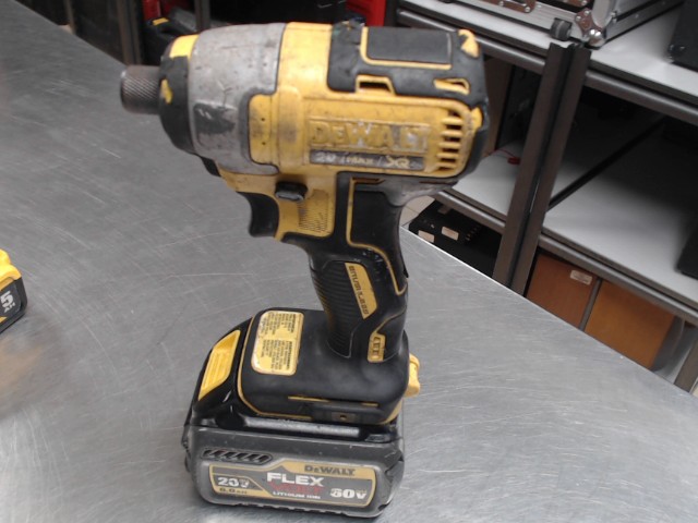 Impact dewalt + 20 6ah