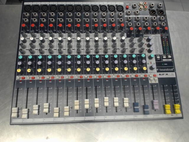 Mixeur console 12 channel