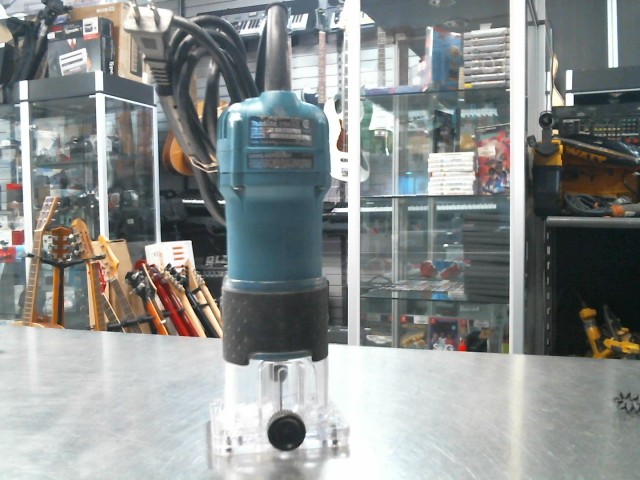 1/4-inch laminate trimmer