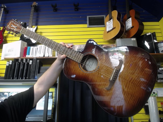 Guitare acoustique cutaway brune +pickup
