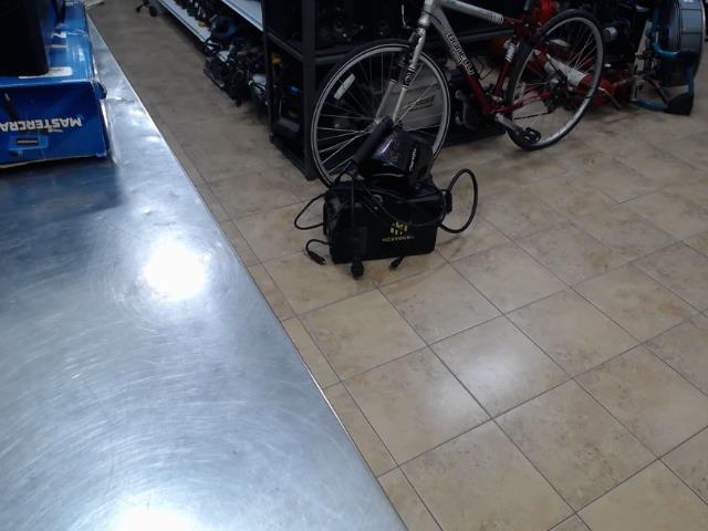 Soudeuse + acc ds gs + casque soudure
