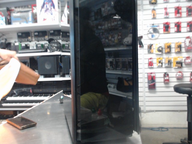 Pc custom i9-14900k 64gb ddr5 1tb