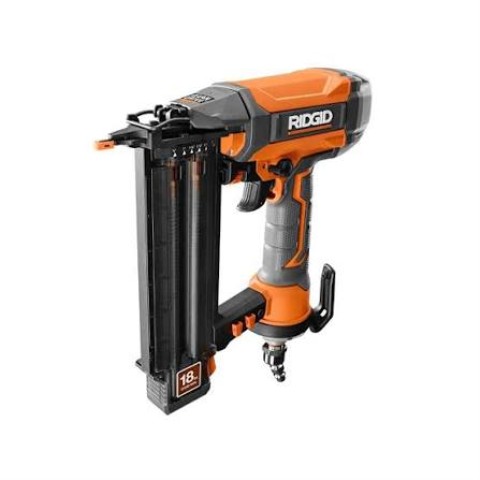 Brad nailer