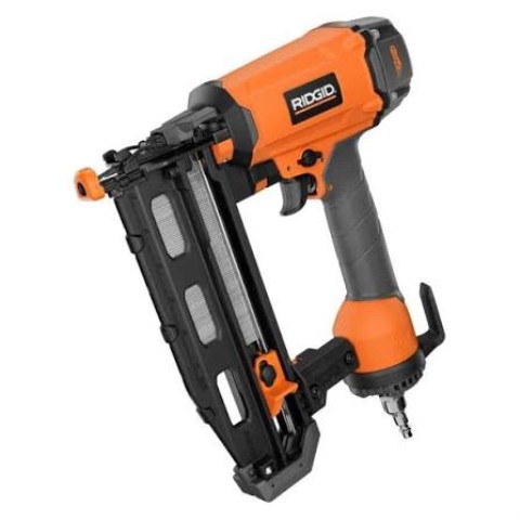 Brad nailer